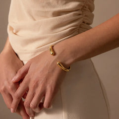 Sculptural 18K Gold Pave Bangle