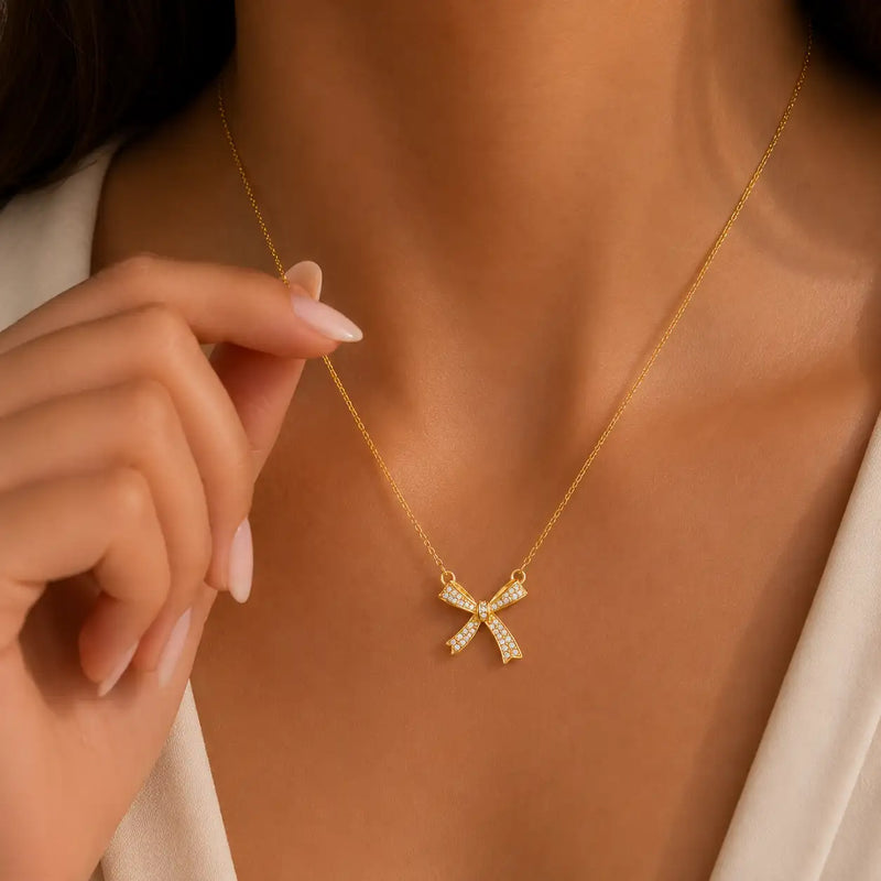 Lunette Bow Necklace