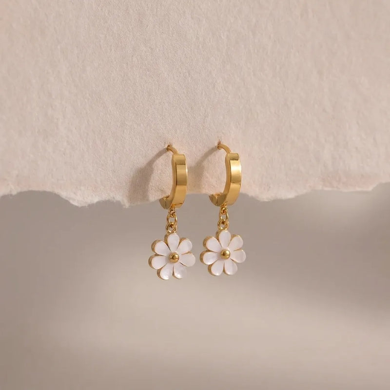 Daisy Bloom 18K Gold Plated Jewelry Set