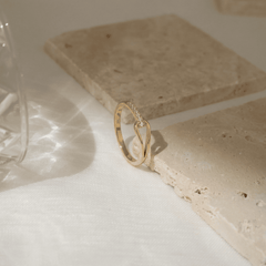 Aveline Crystal Curve Ring