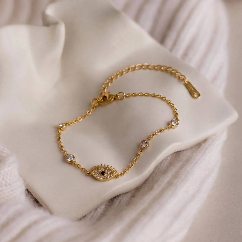 Minimal Evil Eye Bracelet