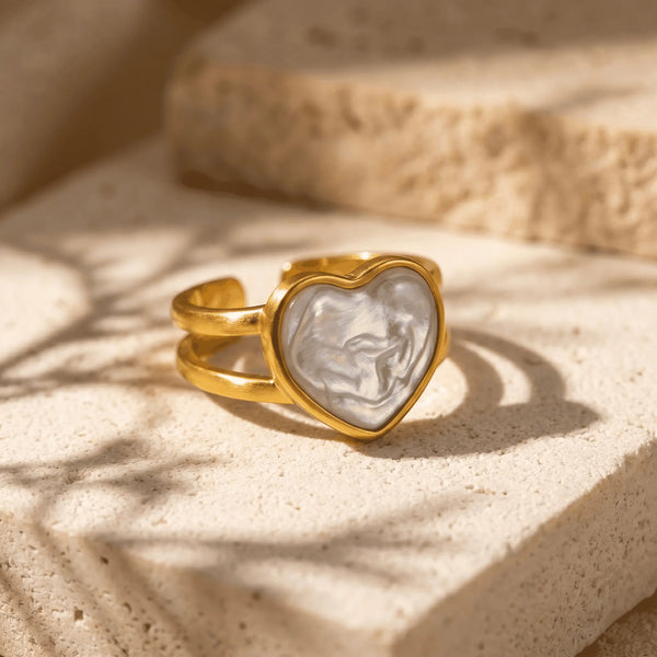 Rings orlisse-heart-signet-ring Orlisse Heart Signet Ring