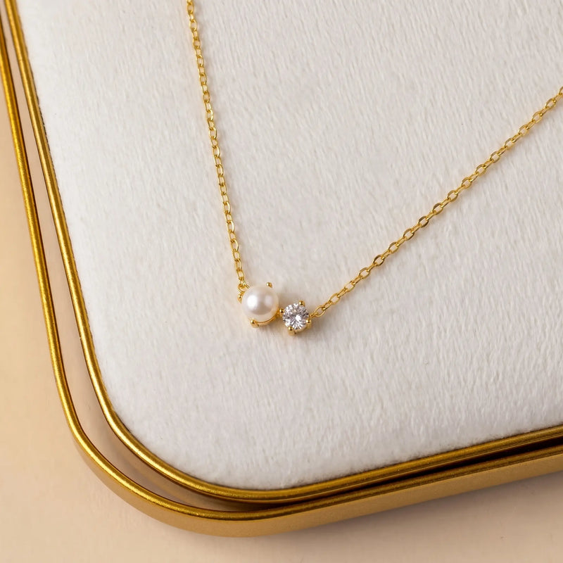 Elara Pearl & Crystal Necklace
