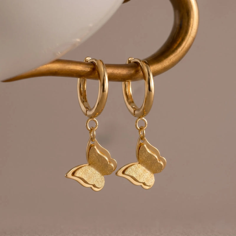 Golden Flutter 18k Huggies
