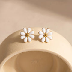 Bloom Charm 18k Stud Earrings