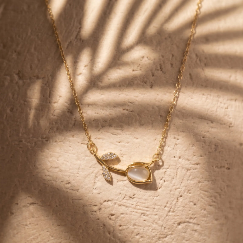 Pearl Vine rulip Necklace
