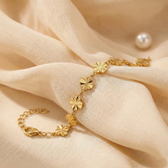 Golden Fortune Clover Bracelet