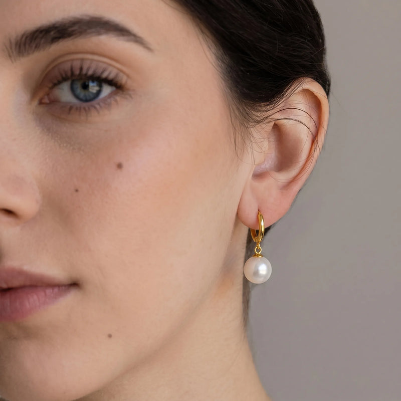 Pearl Muse 18k Earrings